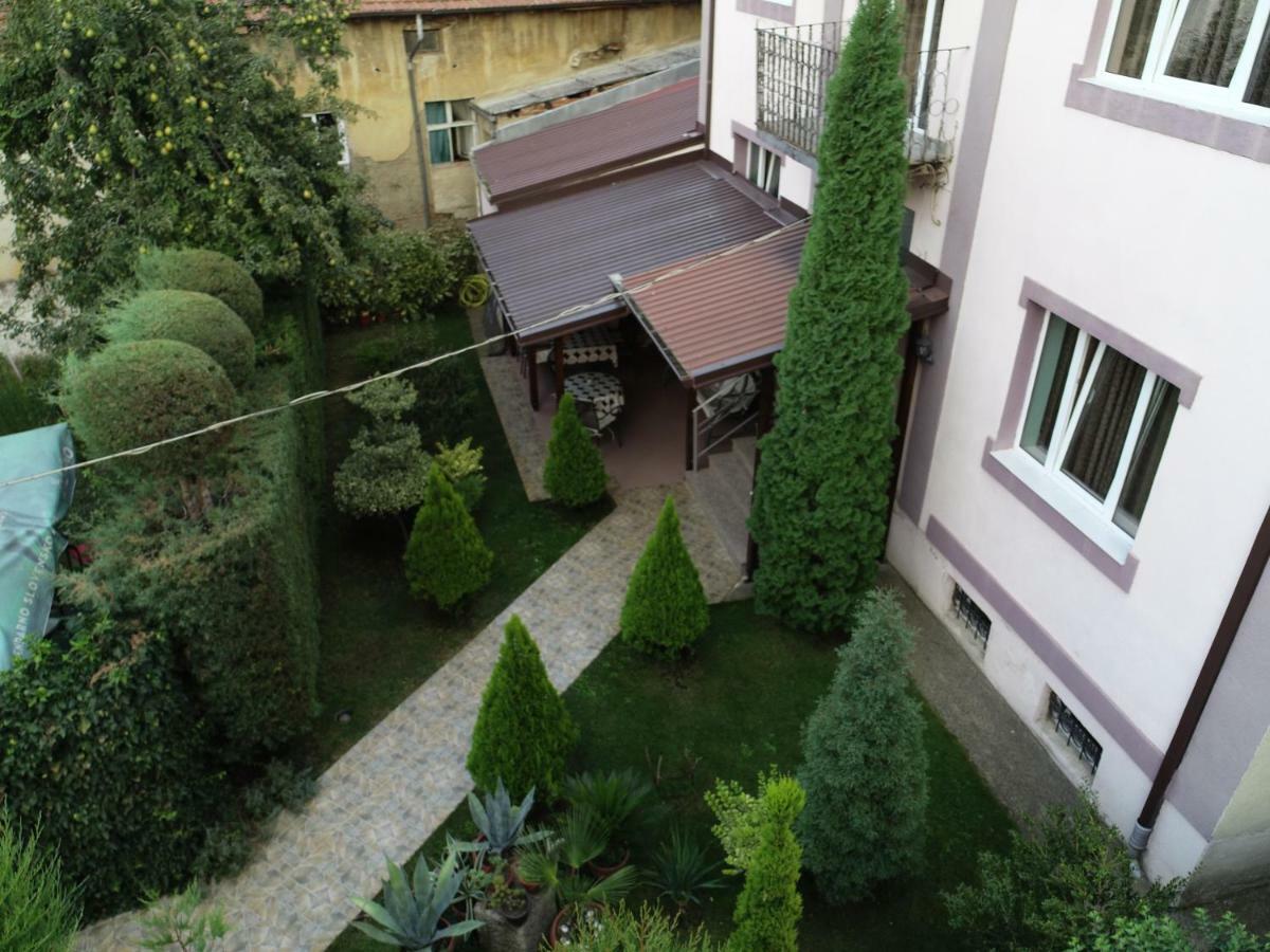 Guest House Via Битоля Екстериор снимка